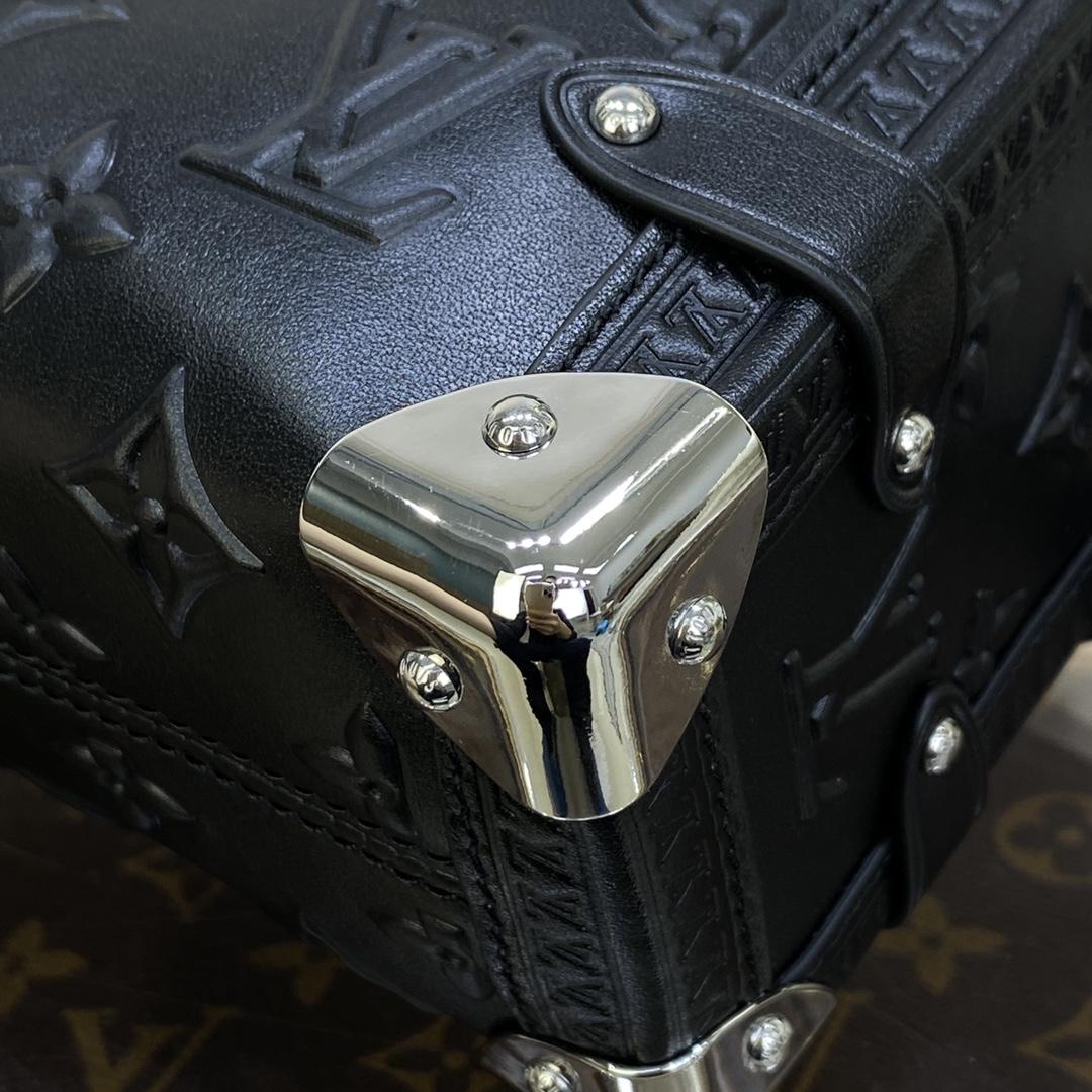 Louis Vuitton Side Trunk (21x14x6cm)  M21709 - DopestKickz