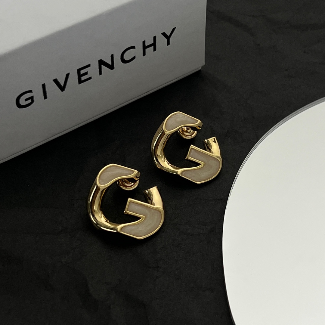 Givenchy G Chain Earrings - DopestKickz