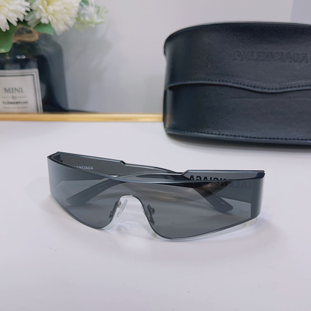 Balenciaga Men's Metallic Mono Reflective Slim Sunglasses   BB0041S - DopestKickz