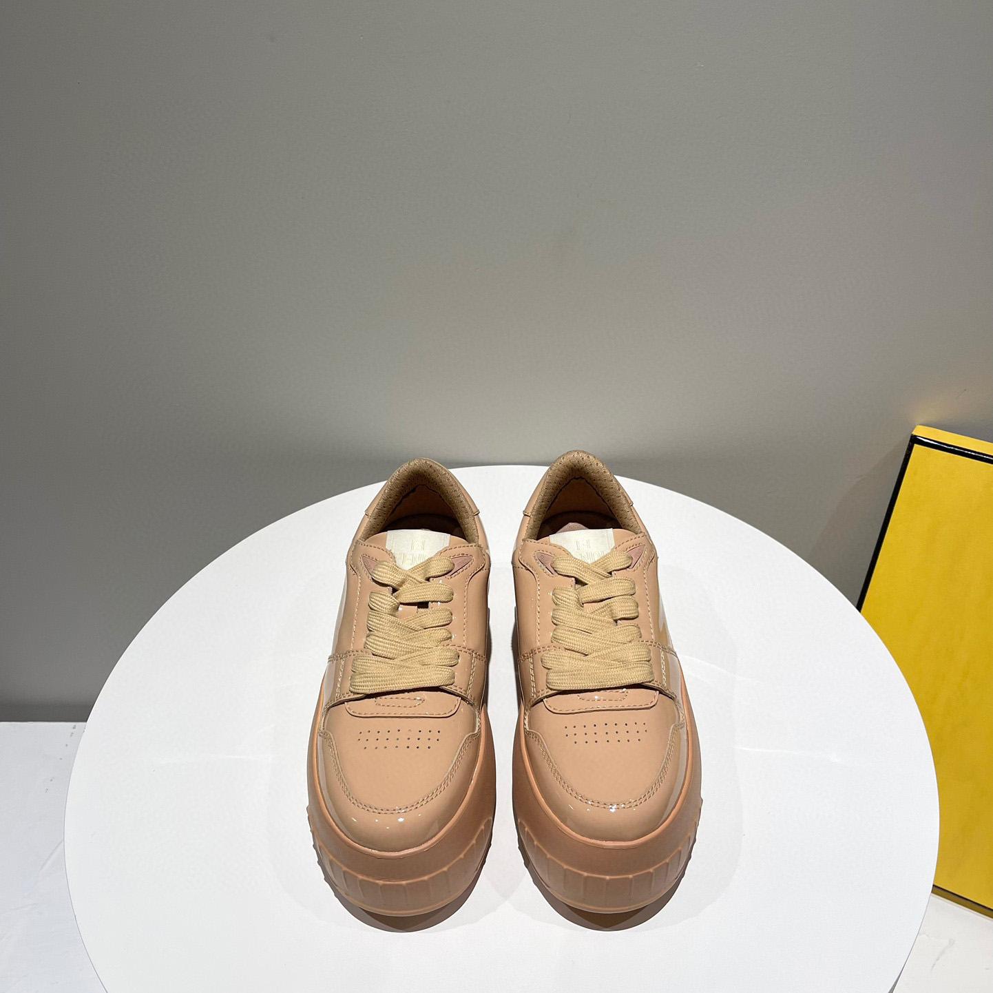 Fendi Fashion Show Beige Leather Low-Tops Sneaker  - DopestKickz