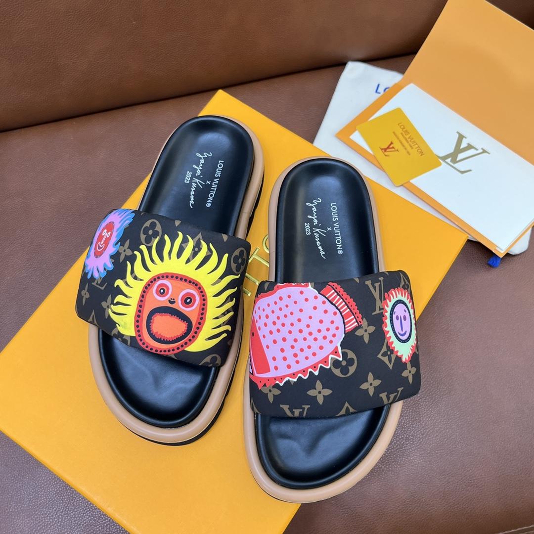 Louis Vuitton LV x YK Pool Pillow Flat Comfort Mule   1ABD8T - DopestKickz