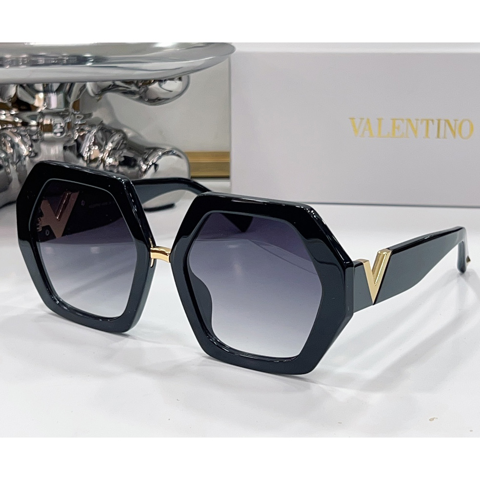 Valenti  VLOGO Hexagonal Oversized-frame Sunglasses  VA4053 - DopestKickz