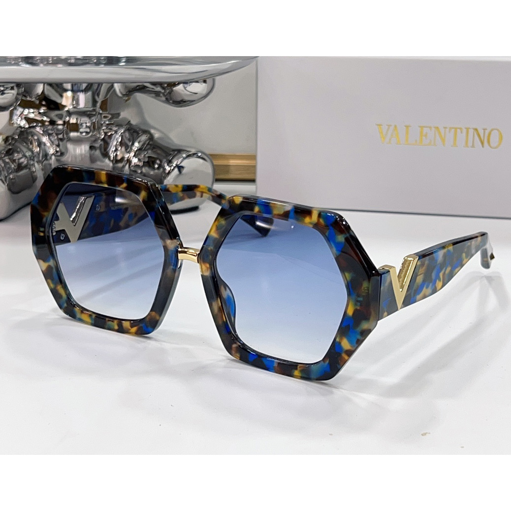 Valenti  VLOGO Hexagonal Oversized-frame Sunglasses  VA4053 - DopestKickz