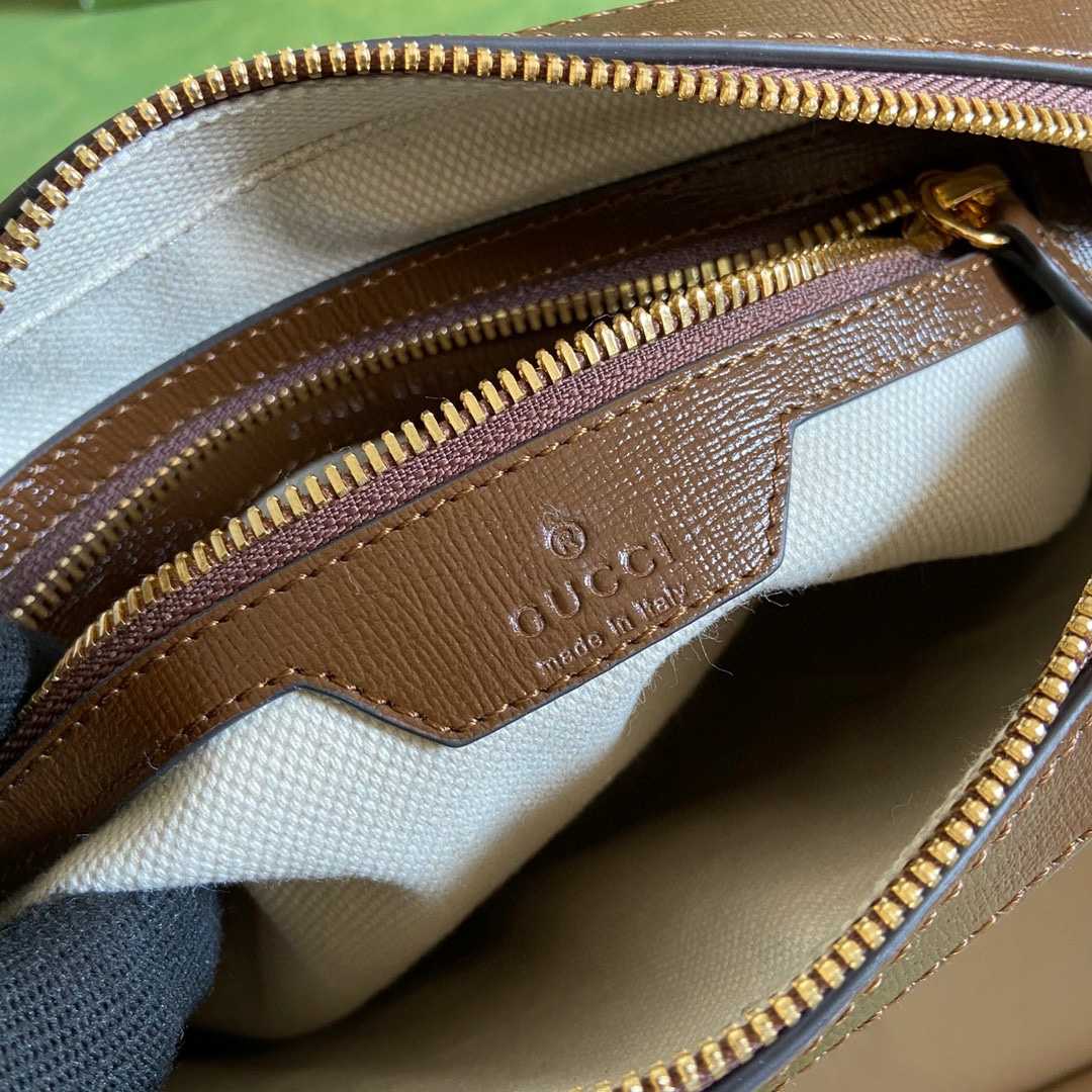 Gucci Jumbo GG Messenger Bag(25.5-20-6cm) - DopestKickz