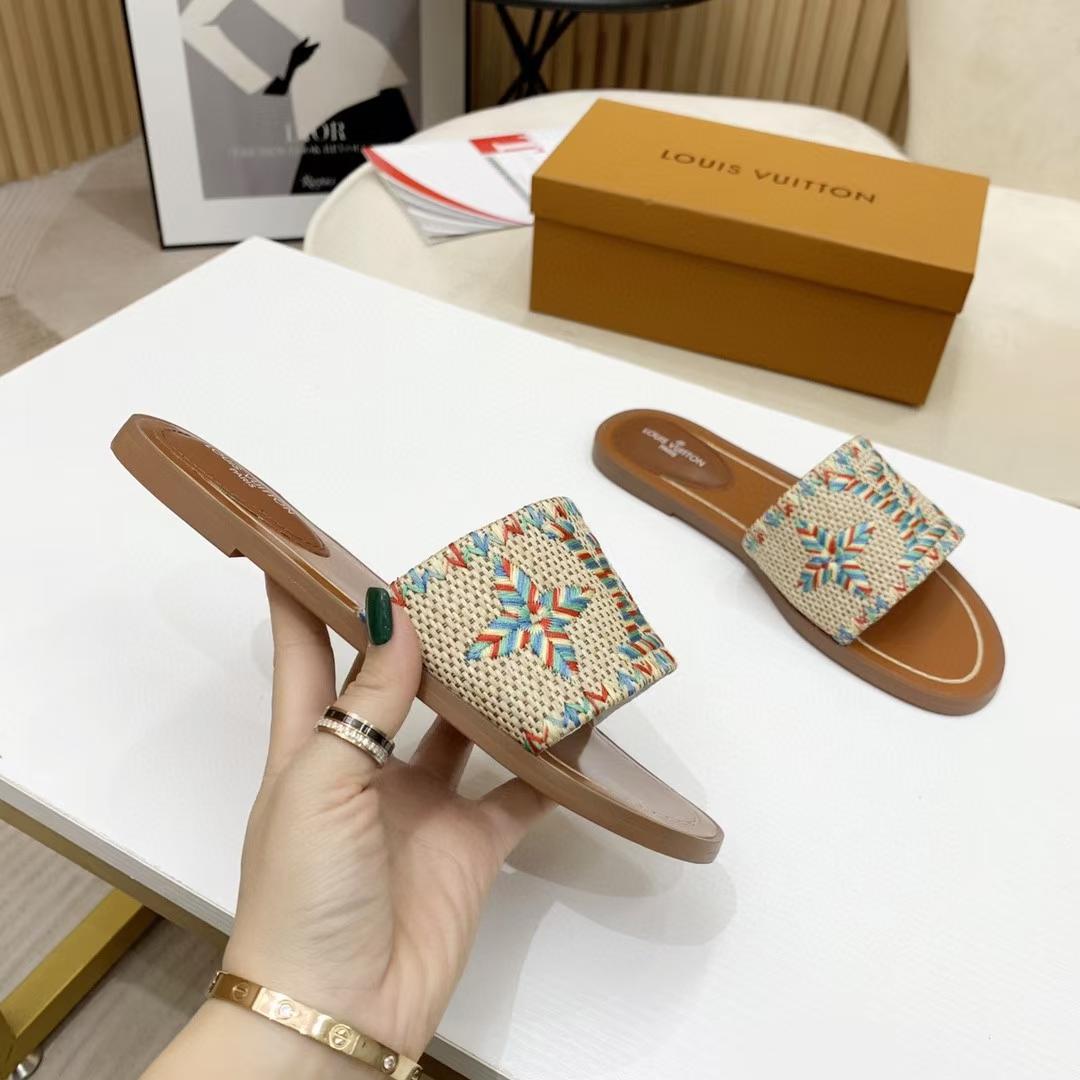 Louis Vuitton Lock It Flat Mule - DopestKickz