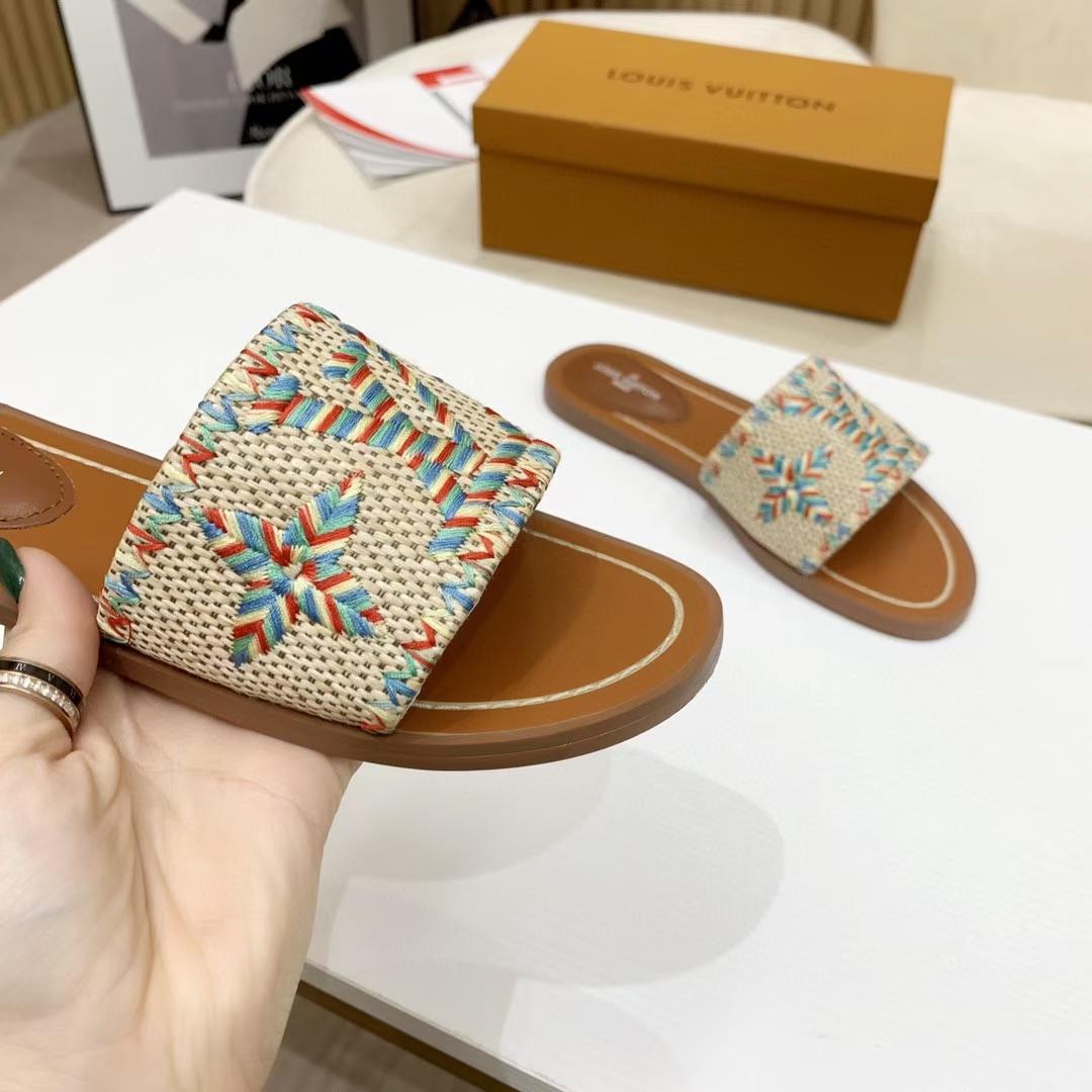 Louis Vuitton Lock It Flat Mule - DopestKickz