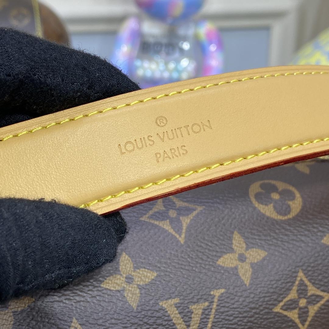 Louis Vuitton Side Trunk (21x14x6cm)  M46358 - DopestKickz