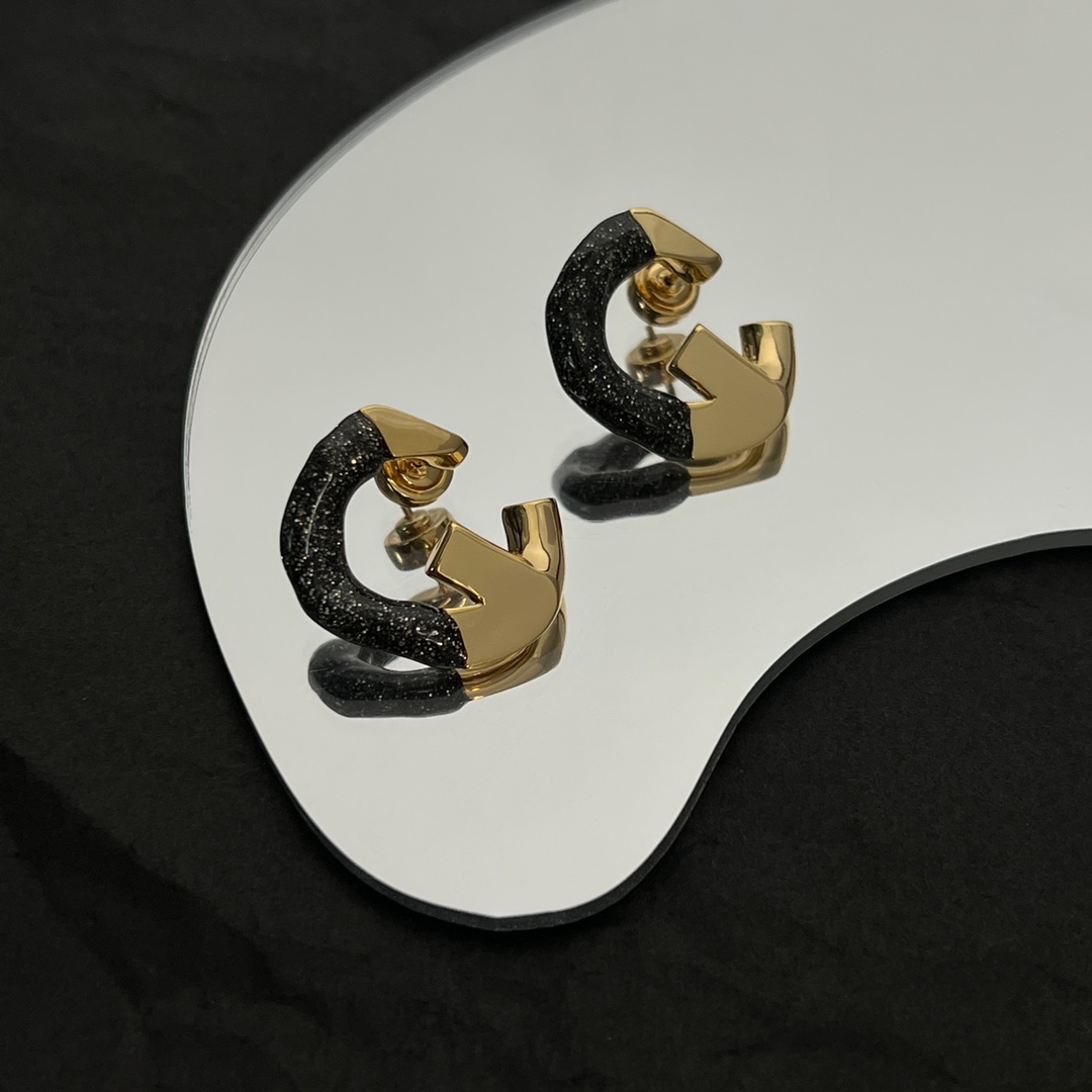 Givenchy G Chain Earrings - DopestKickz