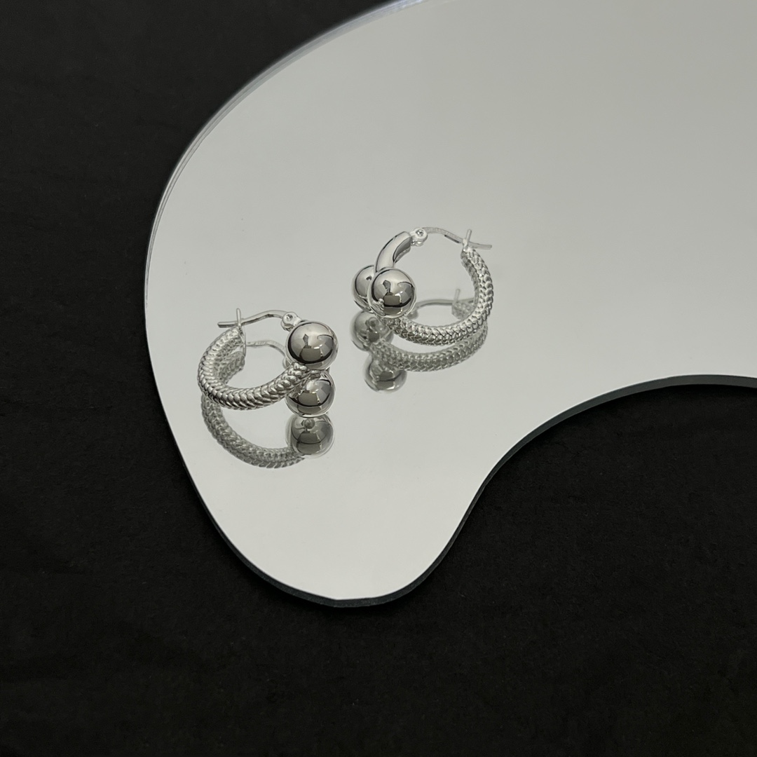 Bottega Veneta Intreccio Hoop Earrings - DopestKickz