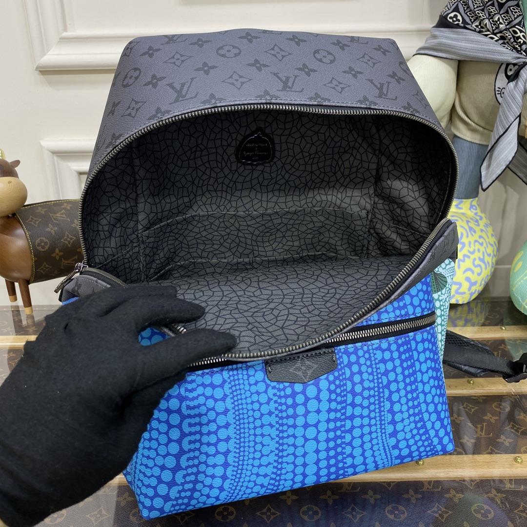 Louis Vuitton LV x YK Discovery Backpack (30*40*20cm)    M46440 - DopestKickz