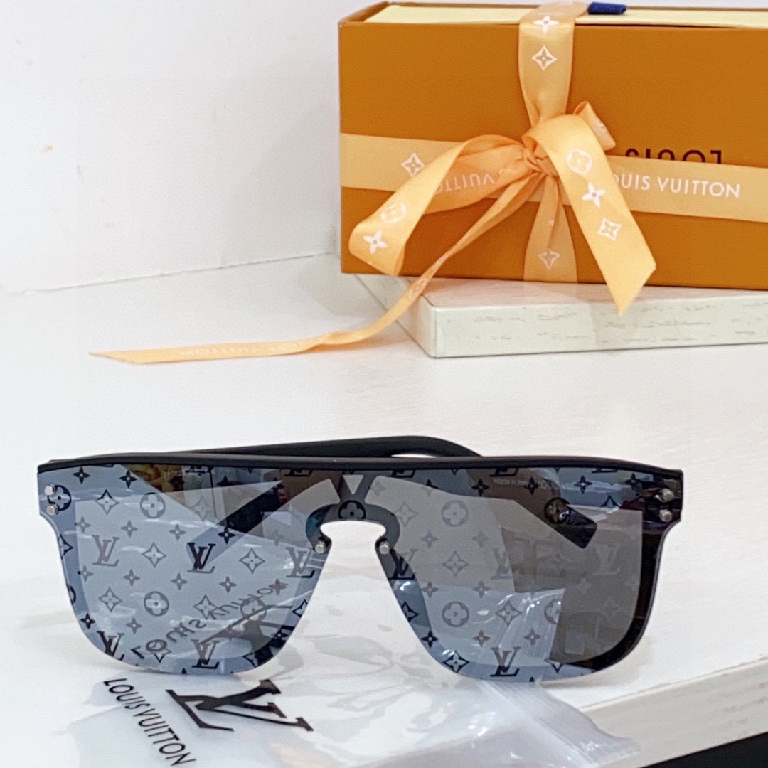 Louis Vuitton LV Waimea Sunglasses   Z1082 - DopestKickz