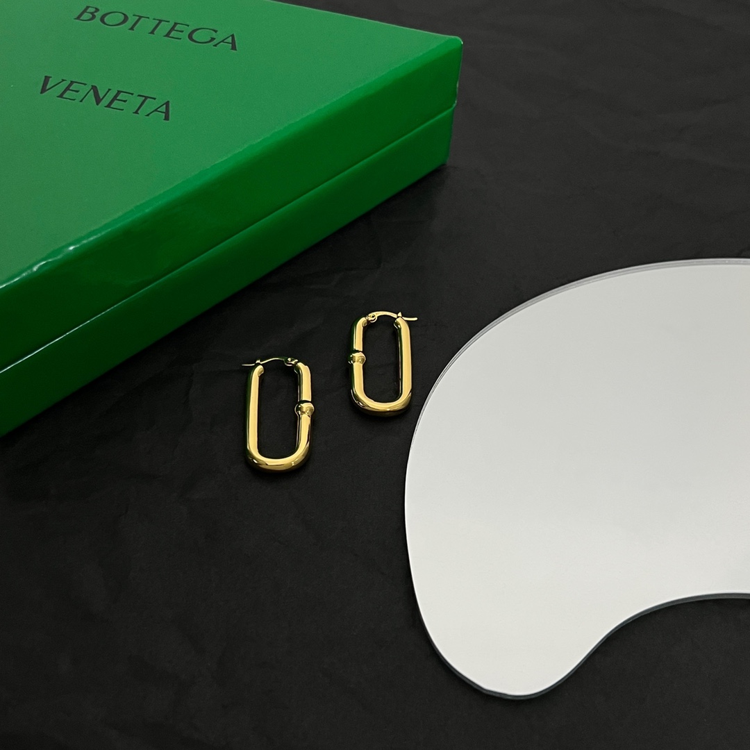 Bottega Veneta Chains Hoop Earrings - DopestKickz