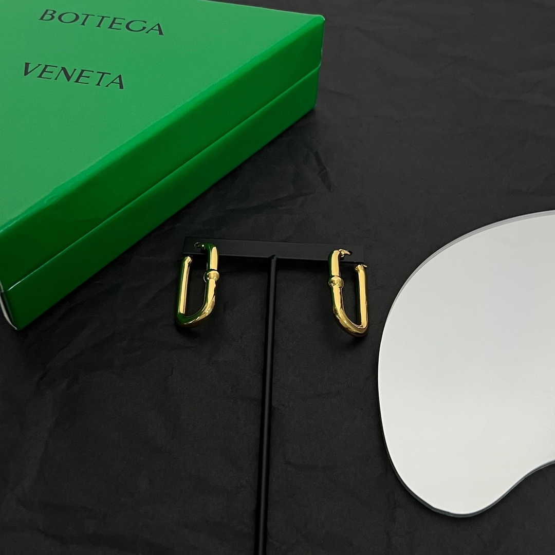 Bottega Veneta Chains Hoop Earrings - DopestKickz