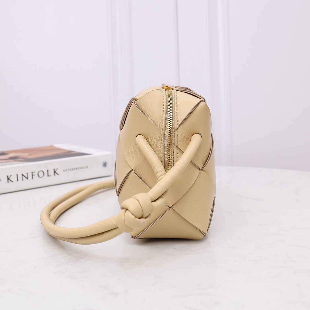 Bottega Veneta Small Cassette Camera Bag - DopestKickz