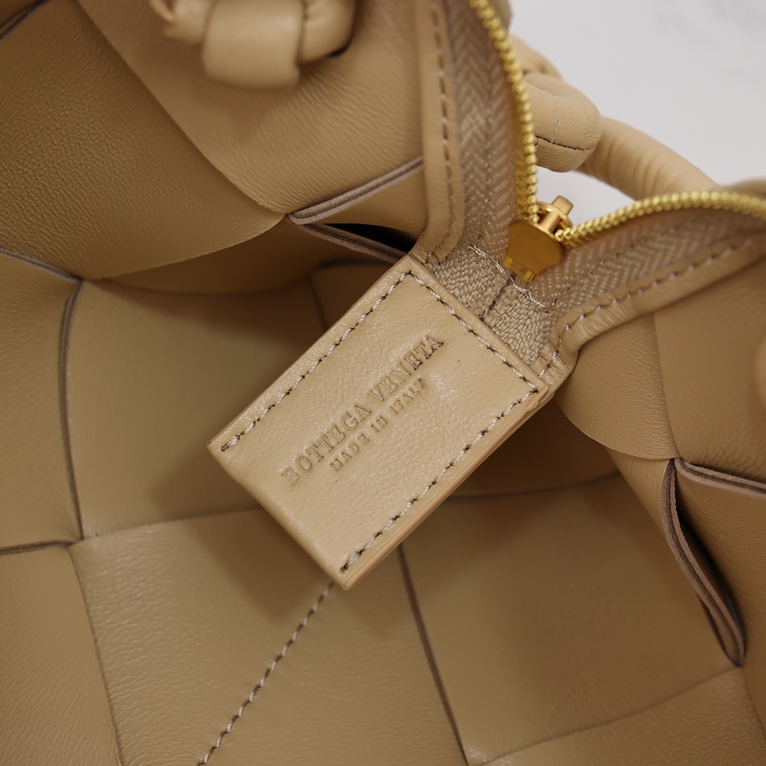 Bottega Veneta Small Cassette Camera Bag - DopestKickz