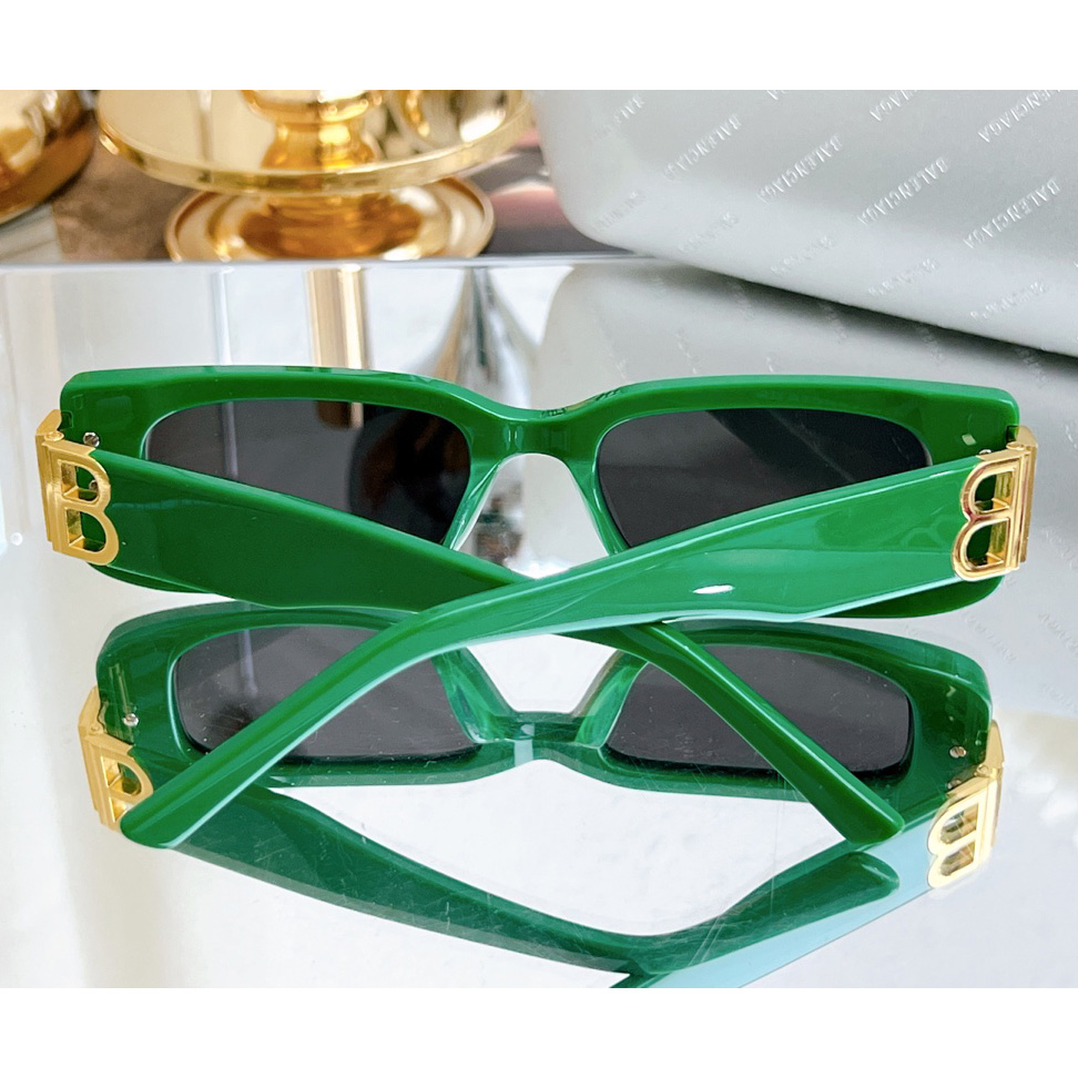 Balenciaga Dynasty Rectangle Sunglasses In Green    bb0096 - DopestKickz