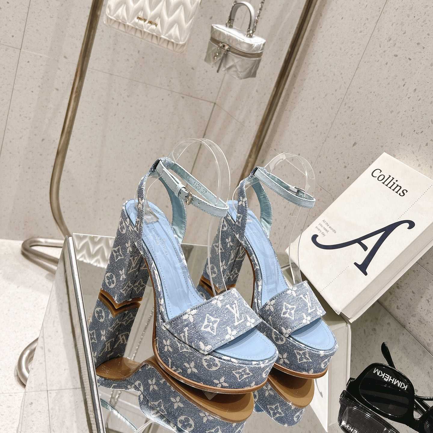 Louis Vuitton Fame Platform Sandal   1AAZC0 - DopestKickz