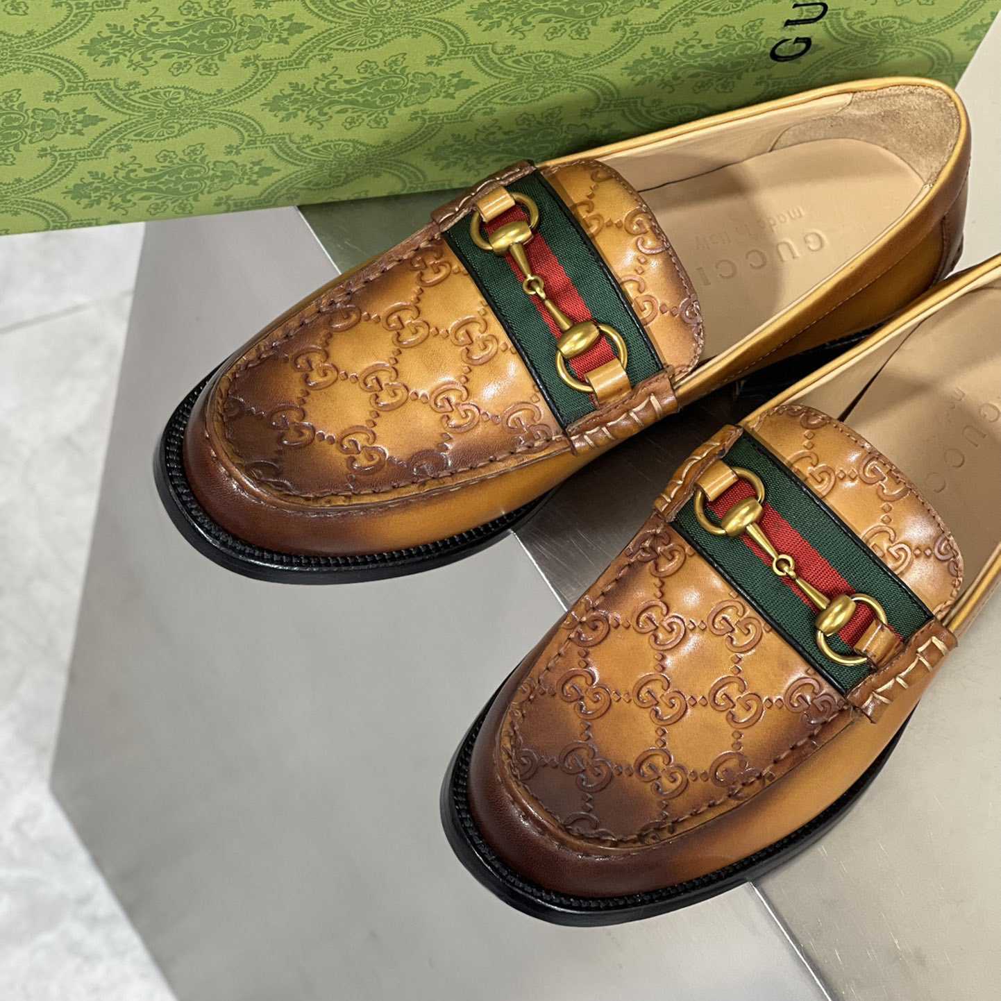 Gucci Men's Loafer With Horsebit - DopestKickz