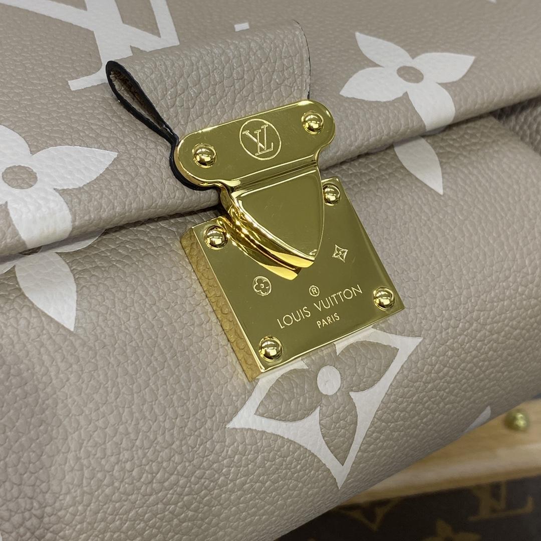 Louis Vuitton Favorite(24 x 14 x 9cm)    M45836 - DopestKickz