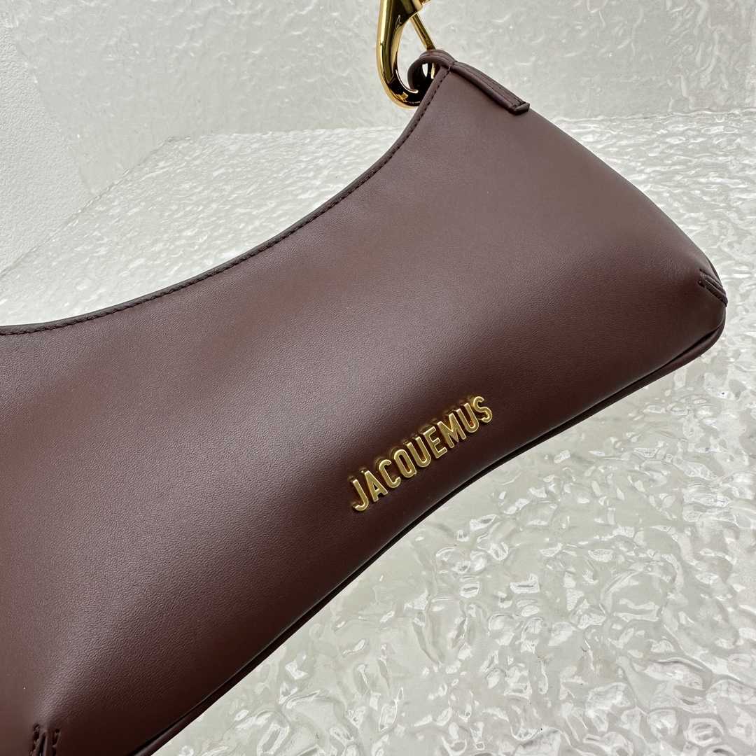 Jacquemus Le Bisou Mousqueton Carabiner Strap Shoulder Bag - DopestKickz