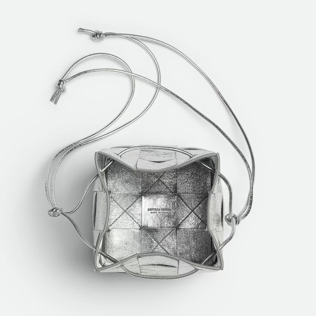 Bottega Veneta Small Cassette Cross-Body Bucket - DopestKickz
