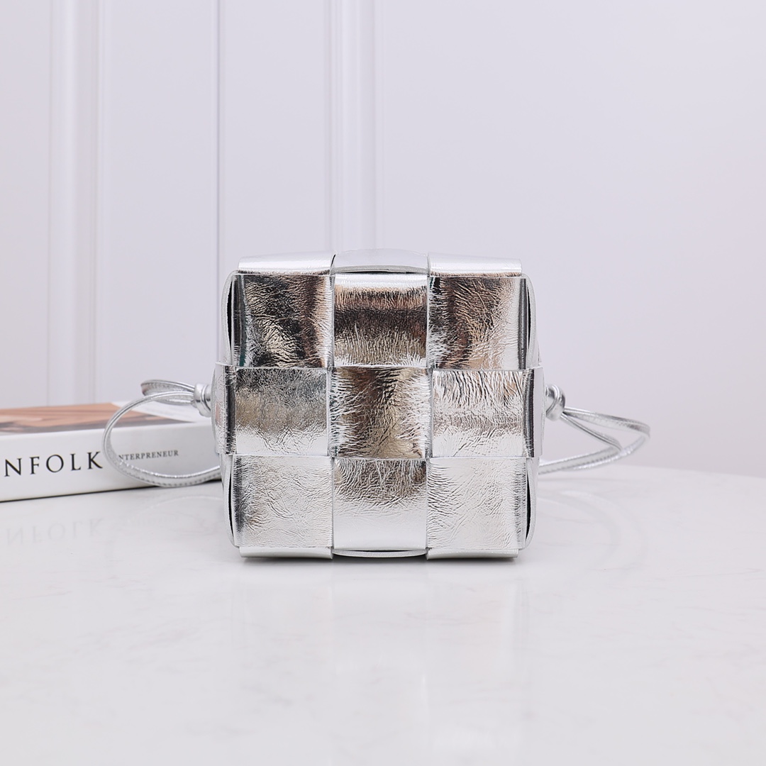 Bottega Veneta Small Cassette Cross-Body Bucket - DopestKickz