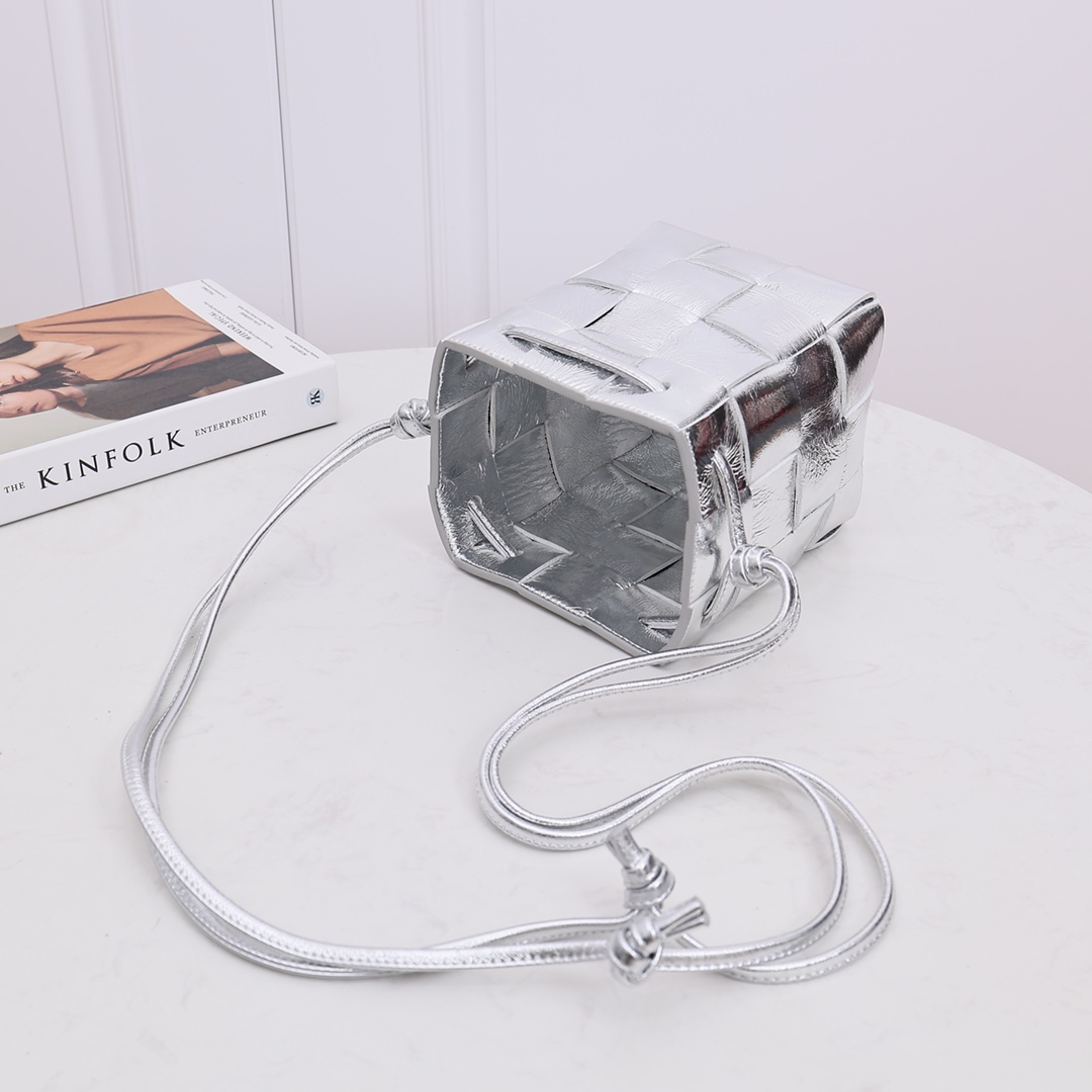 Bottega Veneta Small Cassette Cross-Body Bucket - DopestKickz