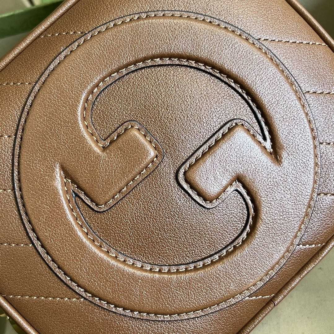 Gucci Blondie Top Handle Bag (17-15-9cm) - DopestKickz