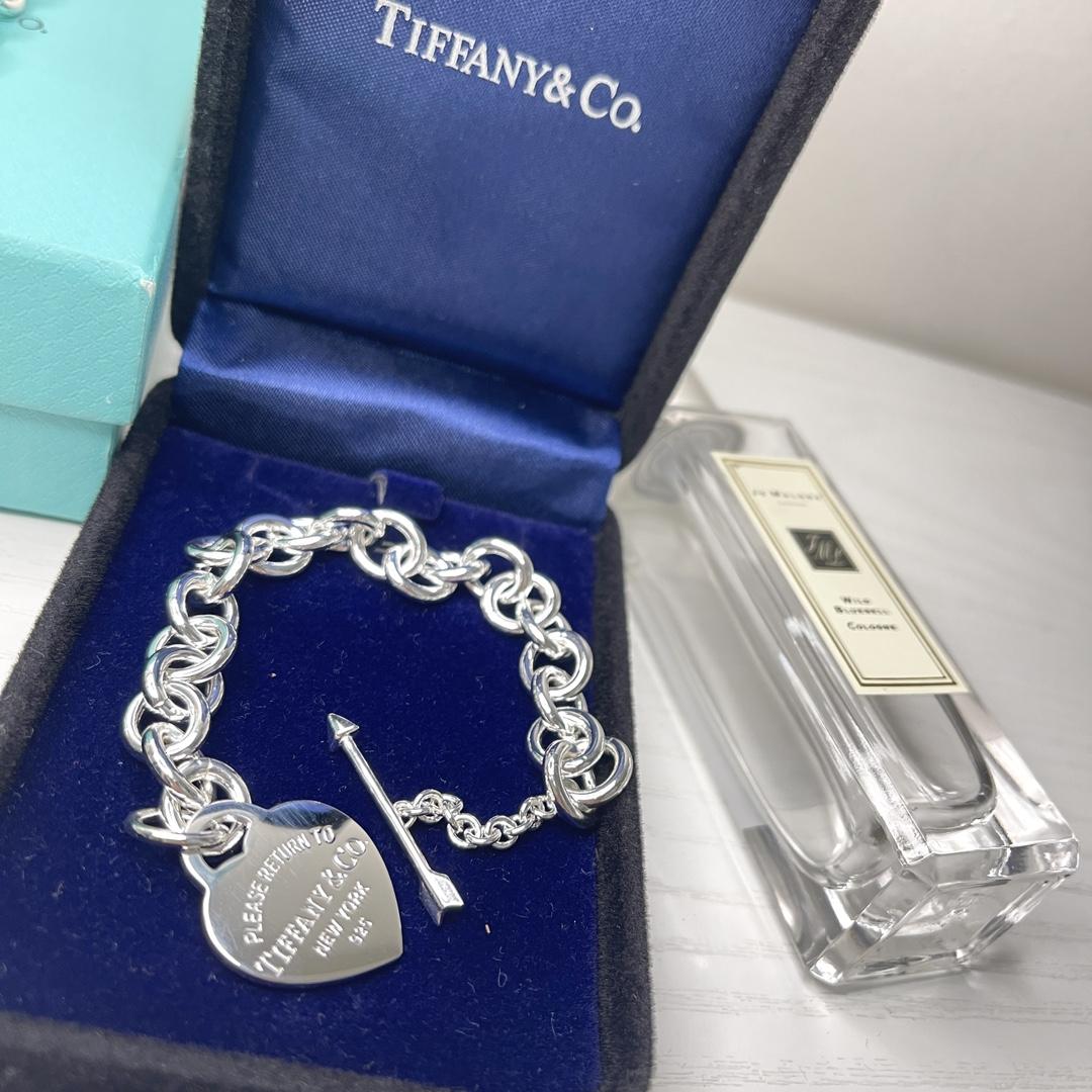 Tiffany&CO Lovestruck Heart Tag Bracelet - DopestKickz