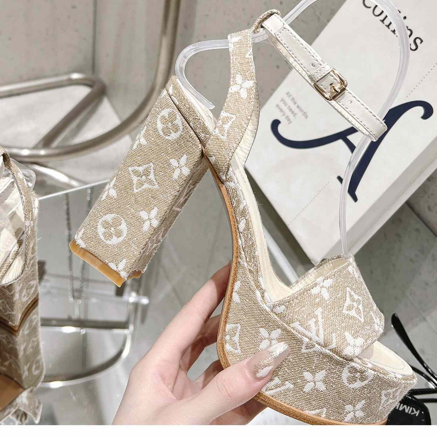 Louis Vuitton Fame Platform Sandal   1AAZCF - DopestKickz