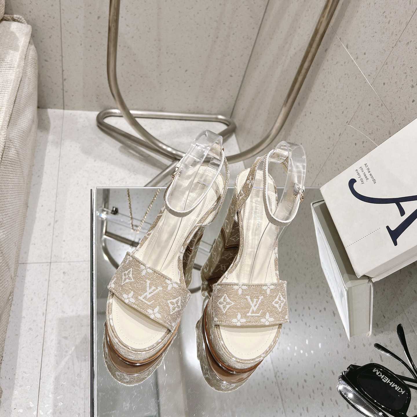 Louis Vuitton Fame Platform Sandal   1AAZCF - DopestKickz