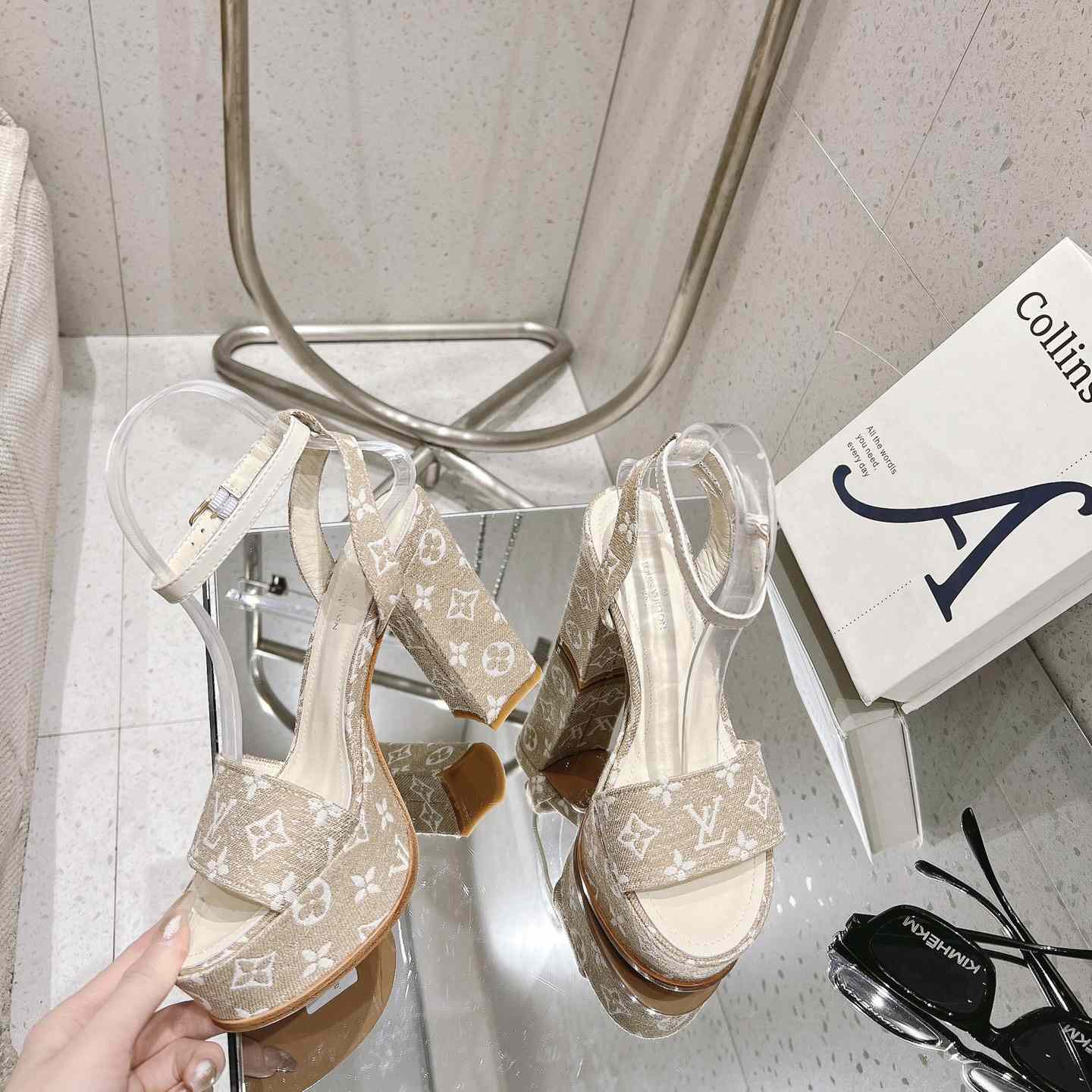 Louis Vuitton Fame Platform Sandal   1AAZCF - DopestKickz