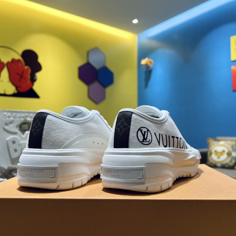 Louis Vuitton LV Squad Sneakers - DopestKickz