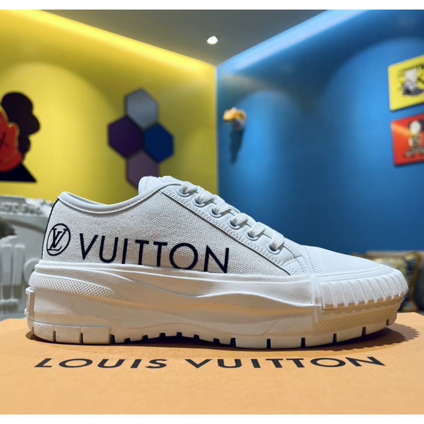 Louis Vuitton LV Squad Sneakers - DopestKickz