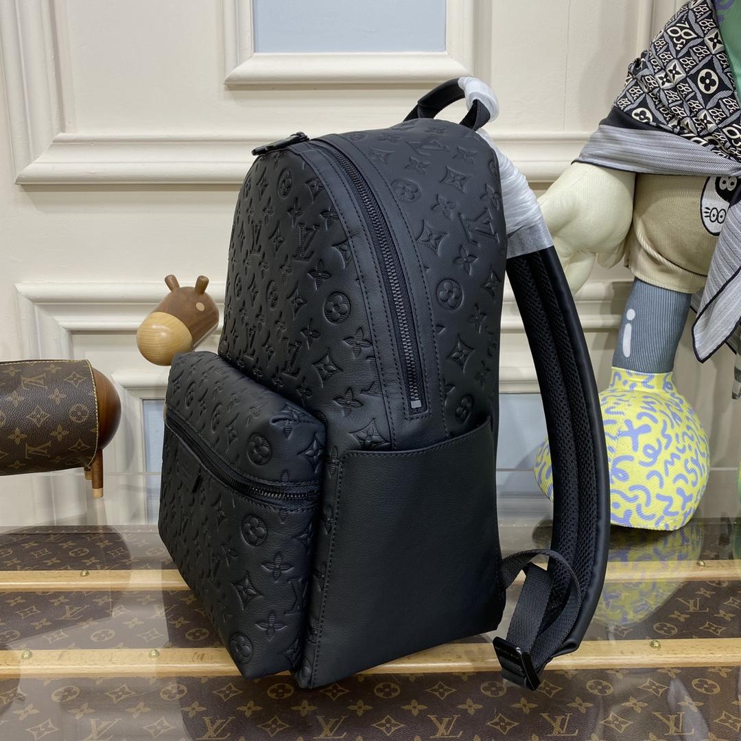 Louis Vuitton Discovery Backpack (29*38*20cm)    M46553 - DopestKickz