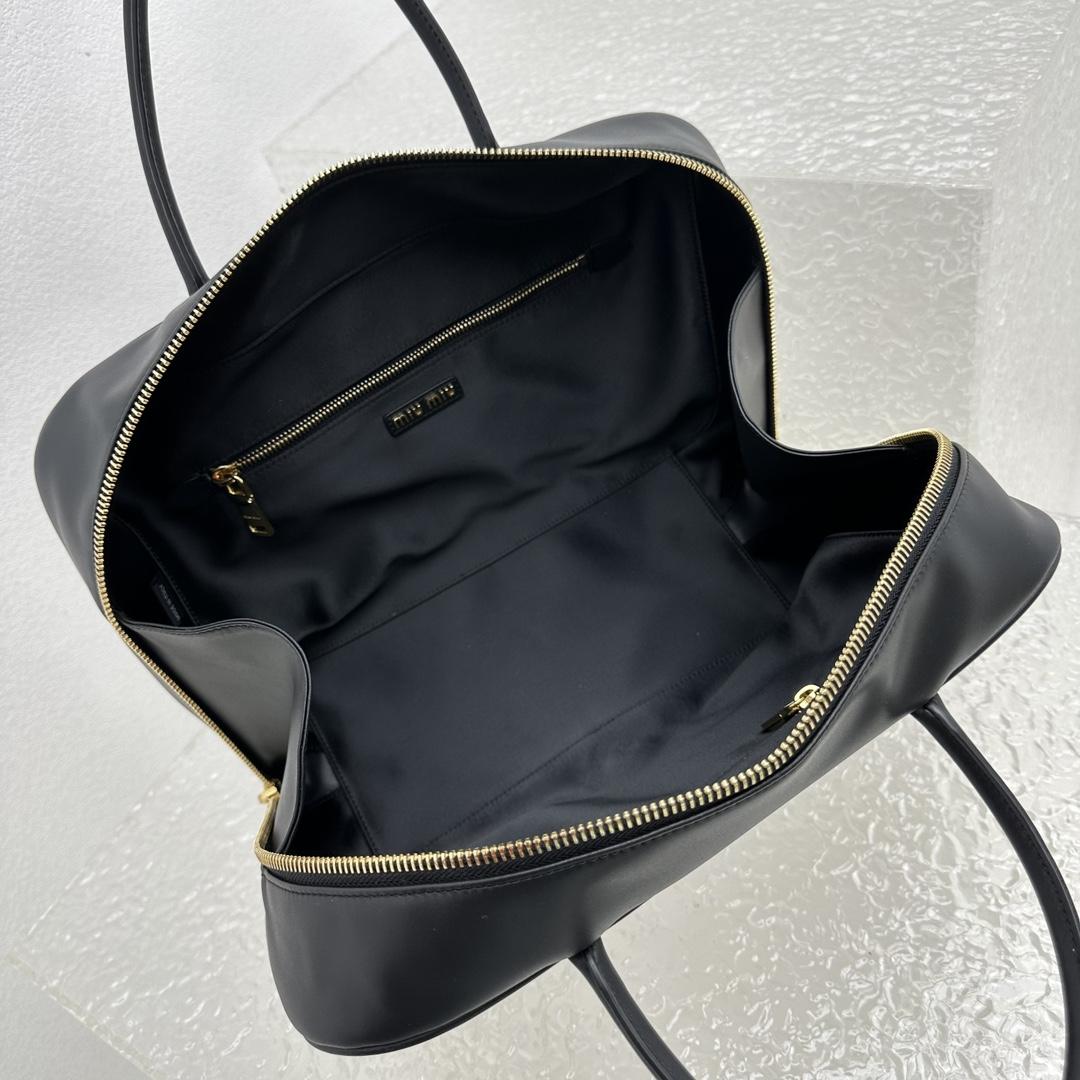 Miu Miu Leather Top-handle Bag - DopestKickz