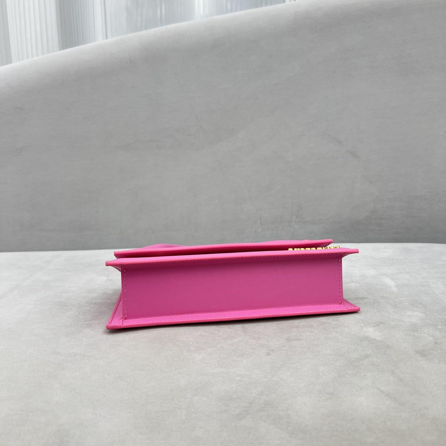 Jacquemus Le Chiquito Long Leather Handbag - DopestKickz
