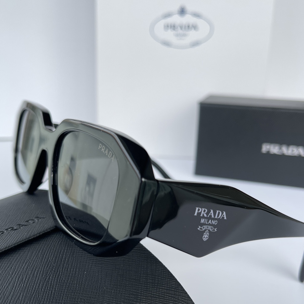 Prada Sunglasses - DopestKickz