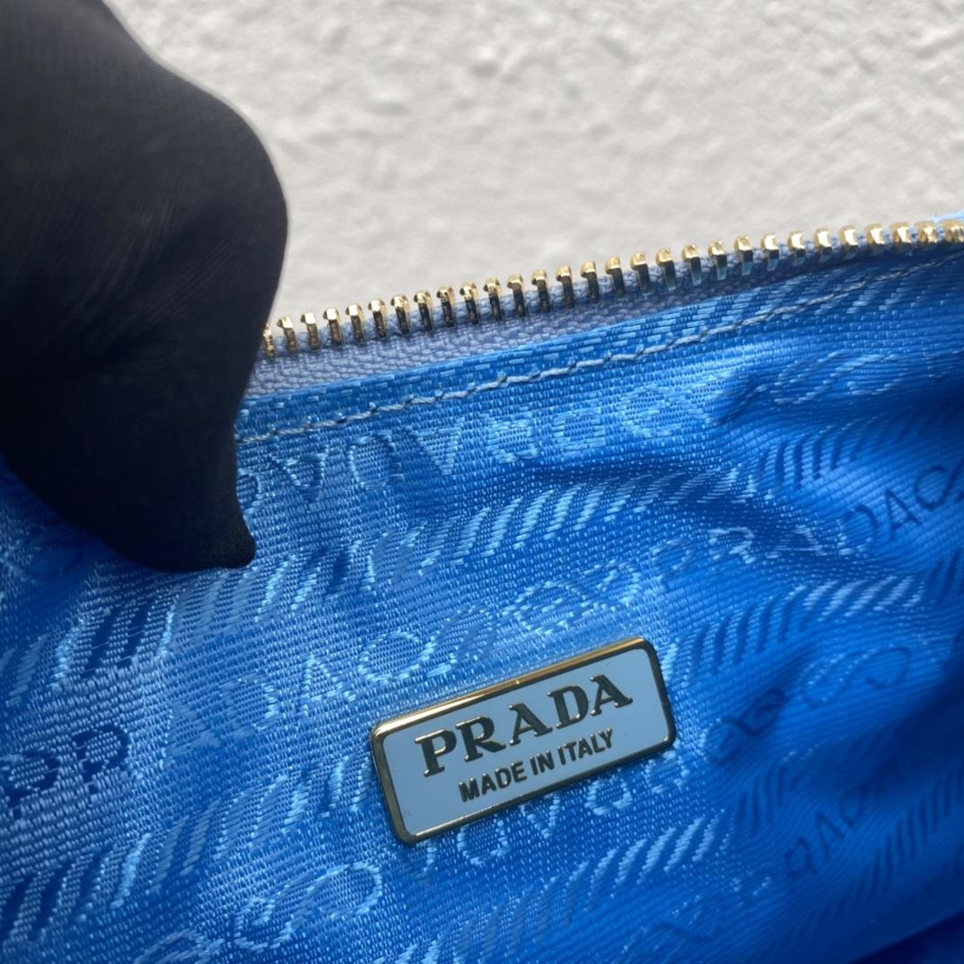 Prada Re-Edition 2005 Re-Nylon Bag - DopestKickz