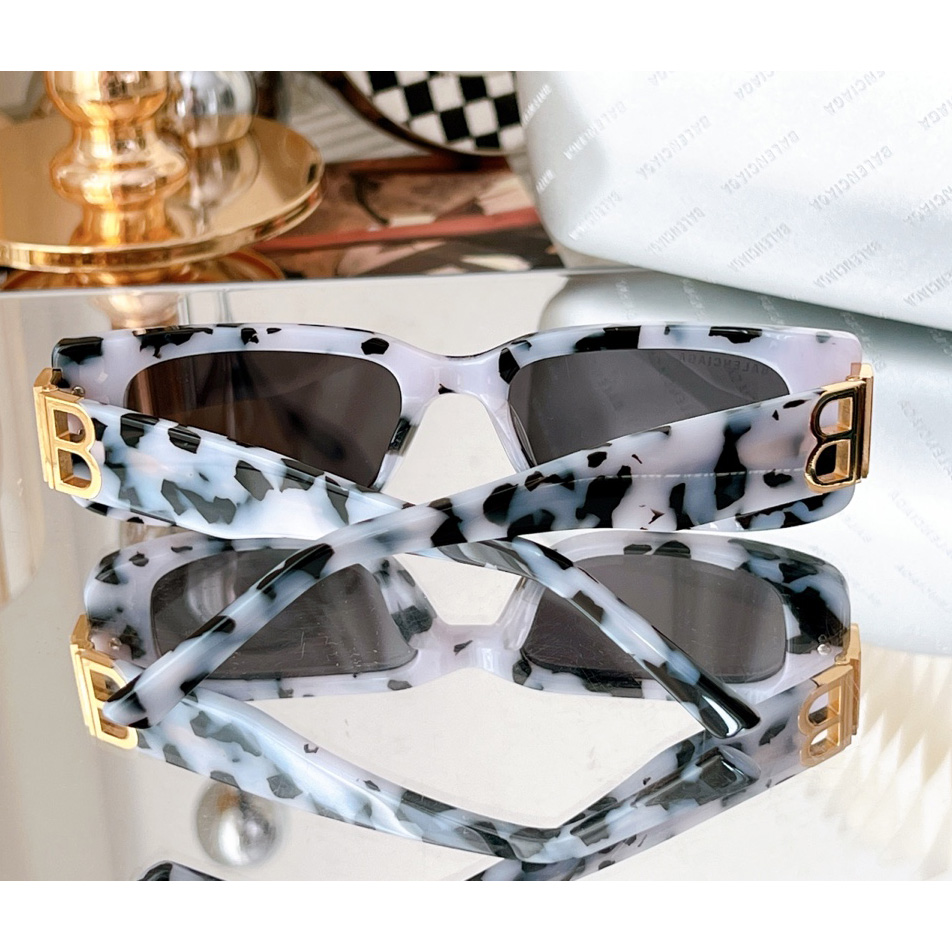 Balenciaga Dynasty Rectangle Sunglasses In White    bb0096 - DopestKickz