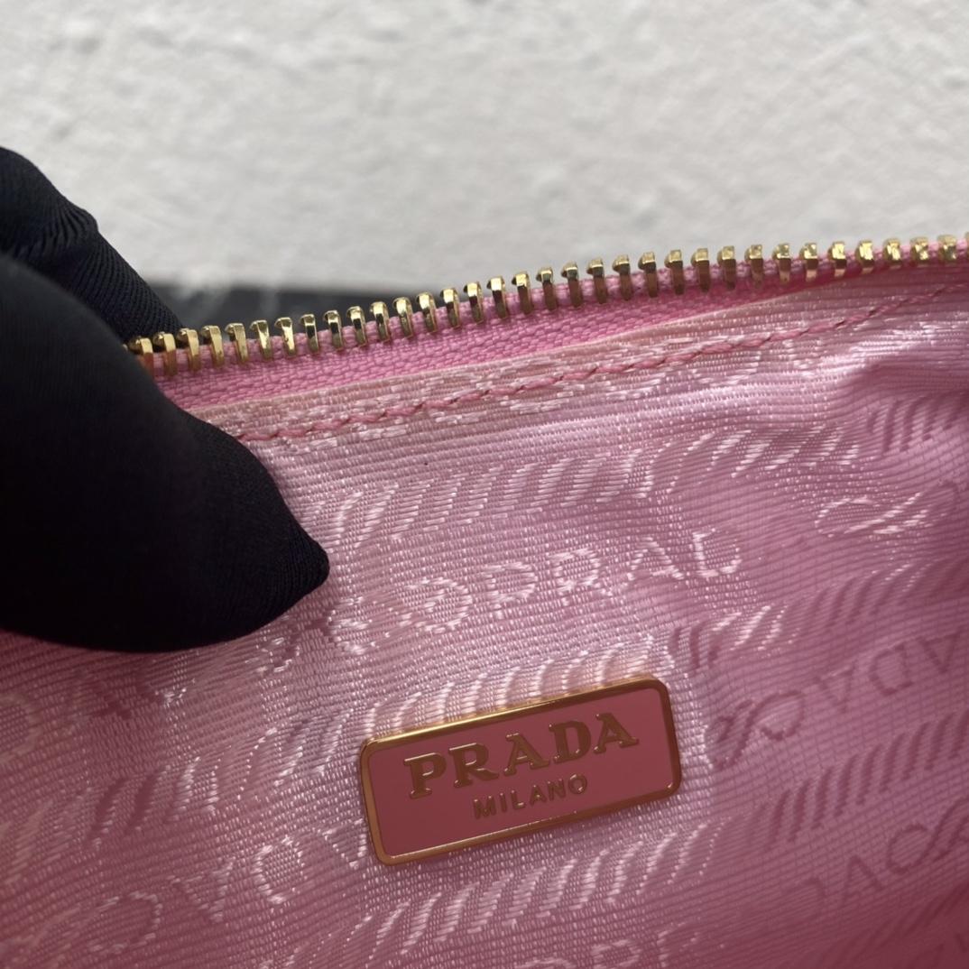 Prada Re-Edition 2005 Re-Nylon Bag - DopestKickz