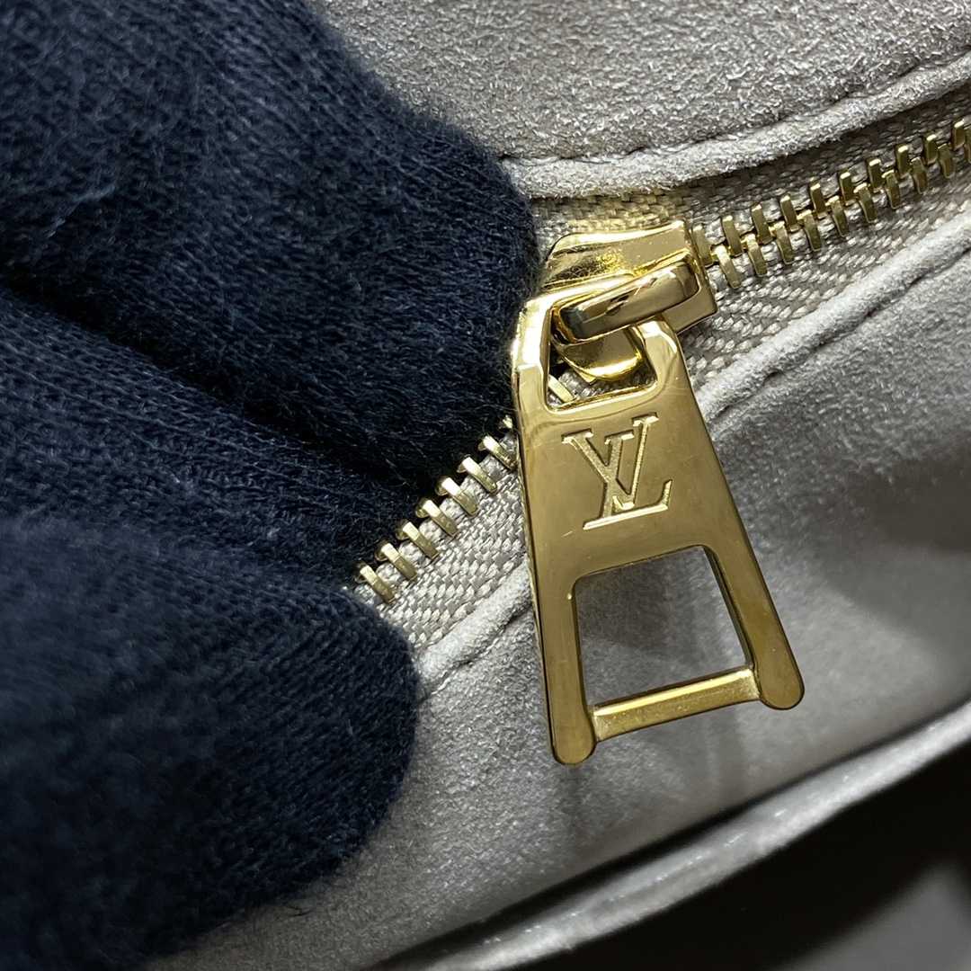 Louis Vuitton OnTheGo MM Tote Bag(34-26-13cm)  M45494 - DopestKickz
