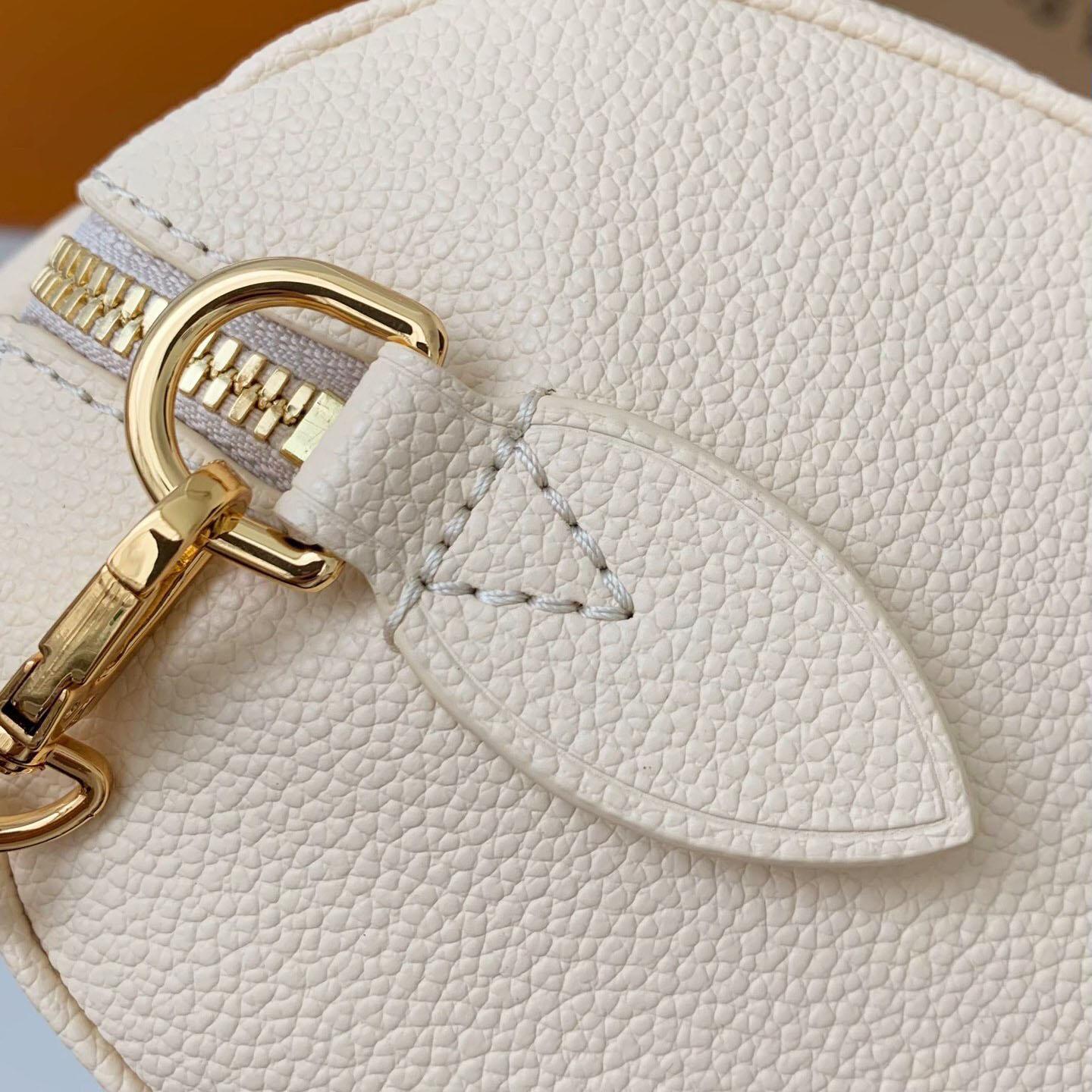 Louis Vuitton Speedy Bandouliere 20    M46397 - DopestKickz