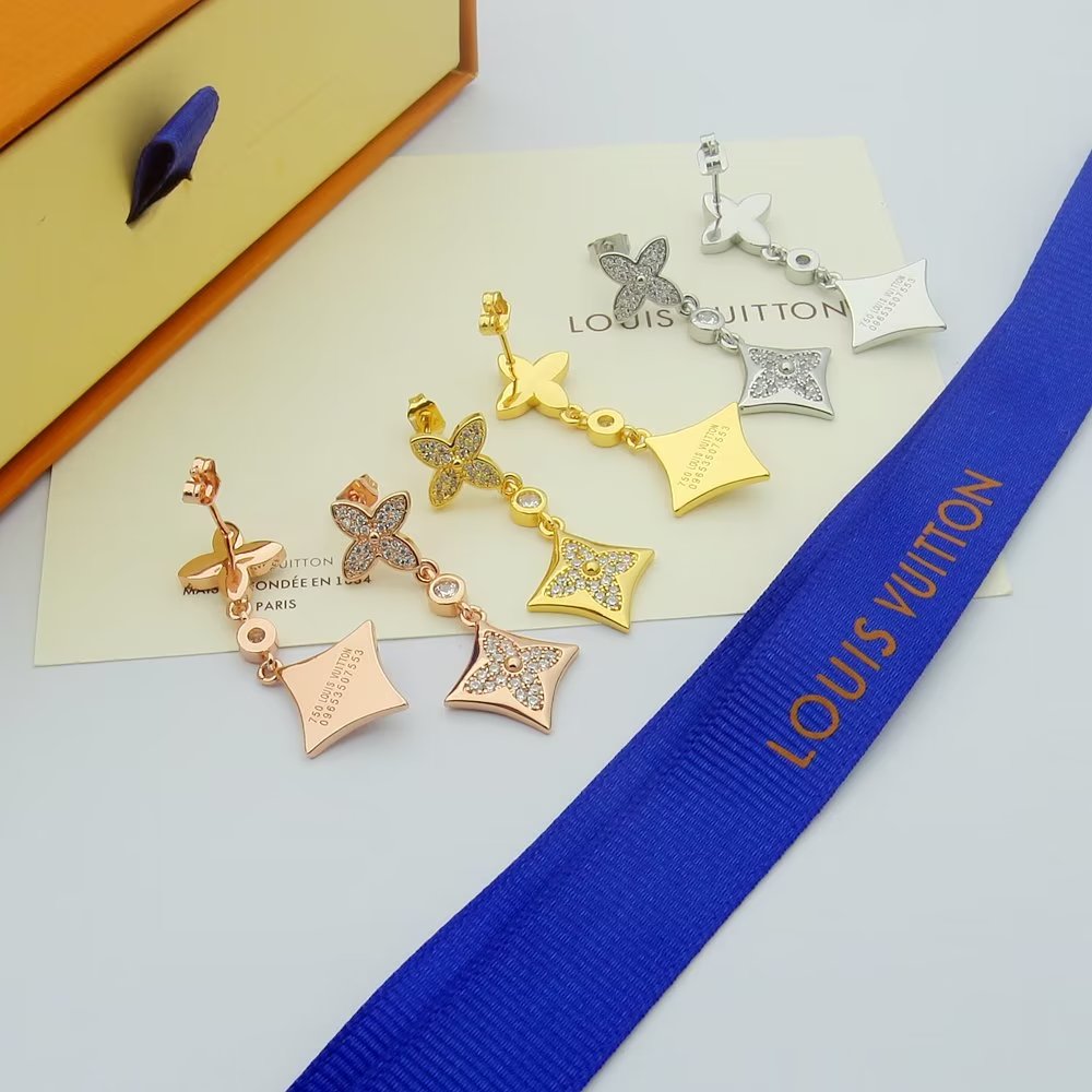 Louis Vuitton Color Blossom Long Earrings, White Gold And Diamonds   Q96501 - DopestKickz