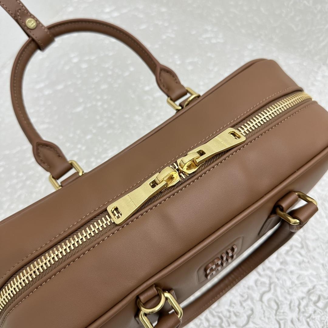 Miu Miu Arcadie leather bag - DopestKickz