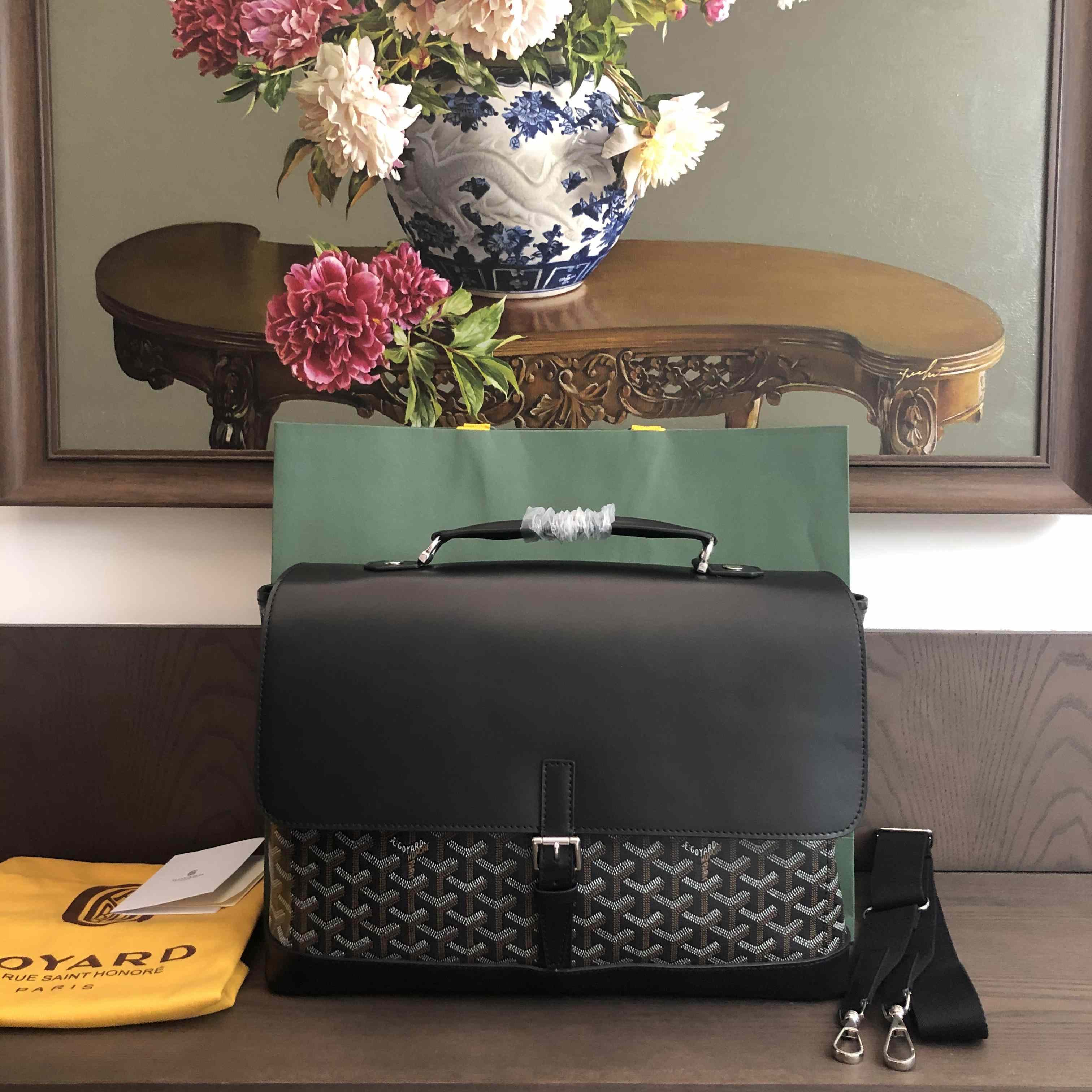 Goyard Citadin PM Messenger Bag  (38-26-8cm) - DopestKickz