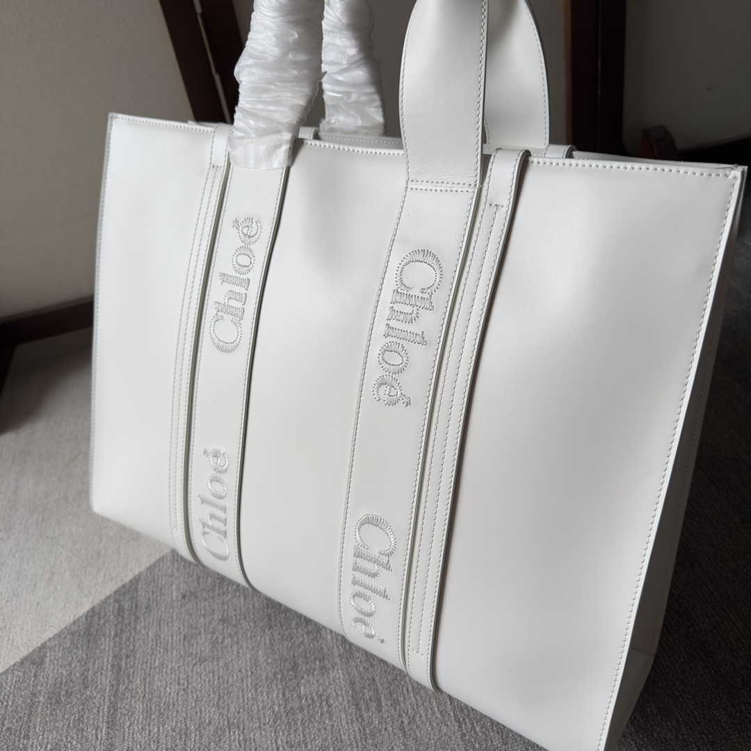 Chloe Large Woody Tote Bag  - DopestKickz