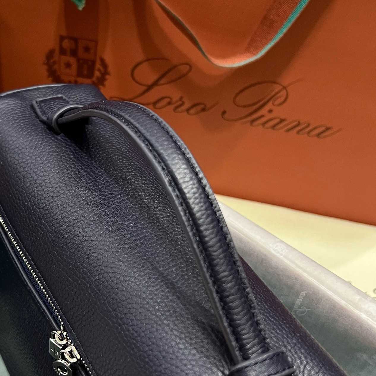 Loro Piana Extra Pocket Pouch L27 - DopestKickz