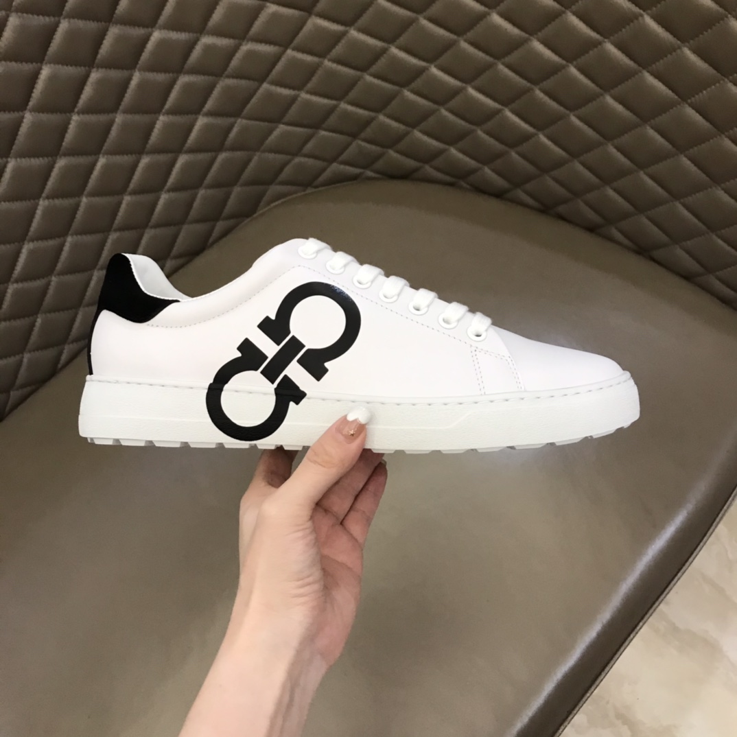 Ferragamo Gancini Sneaker - DopestKickz