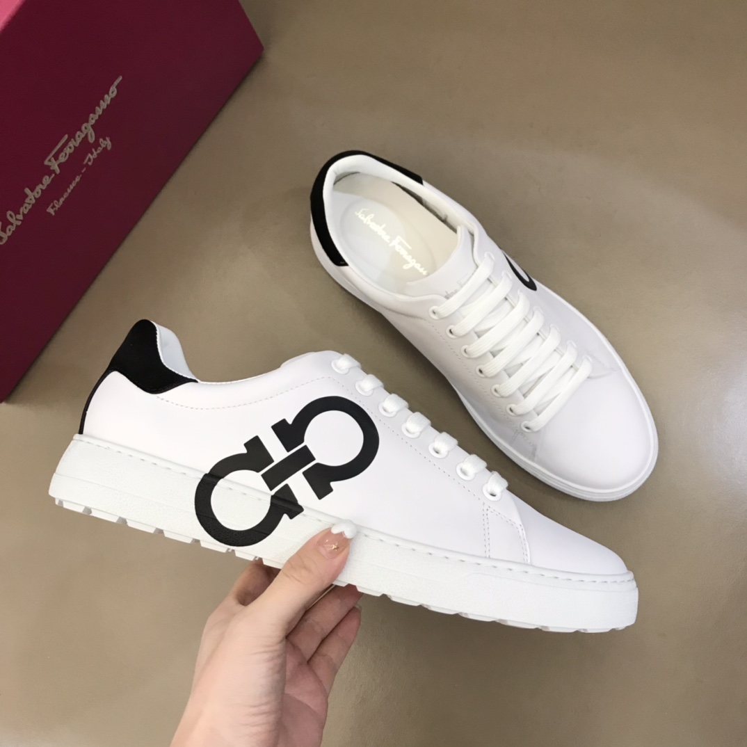 Ferragamo Gancini Sneaker - DopestKickz